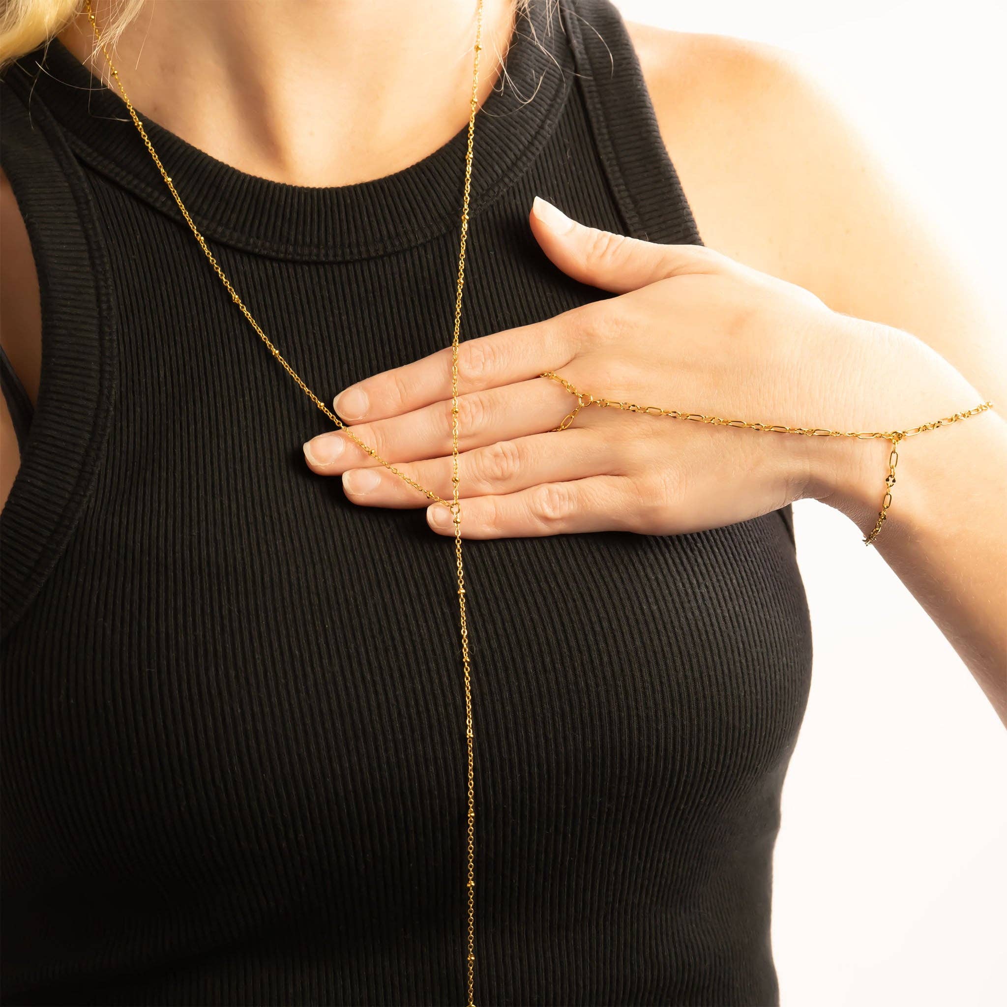 Smooth Lip Hand Chain: SA3