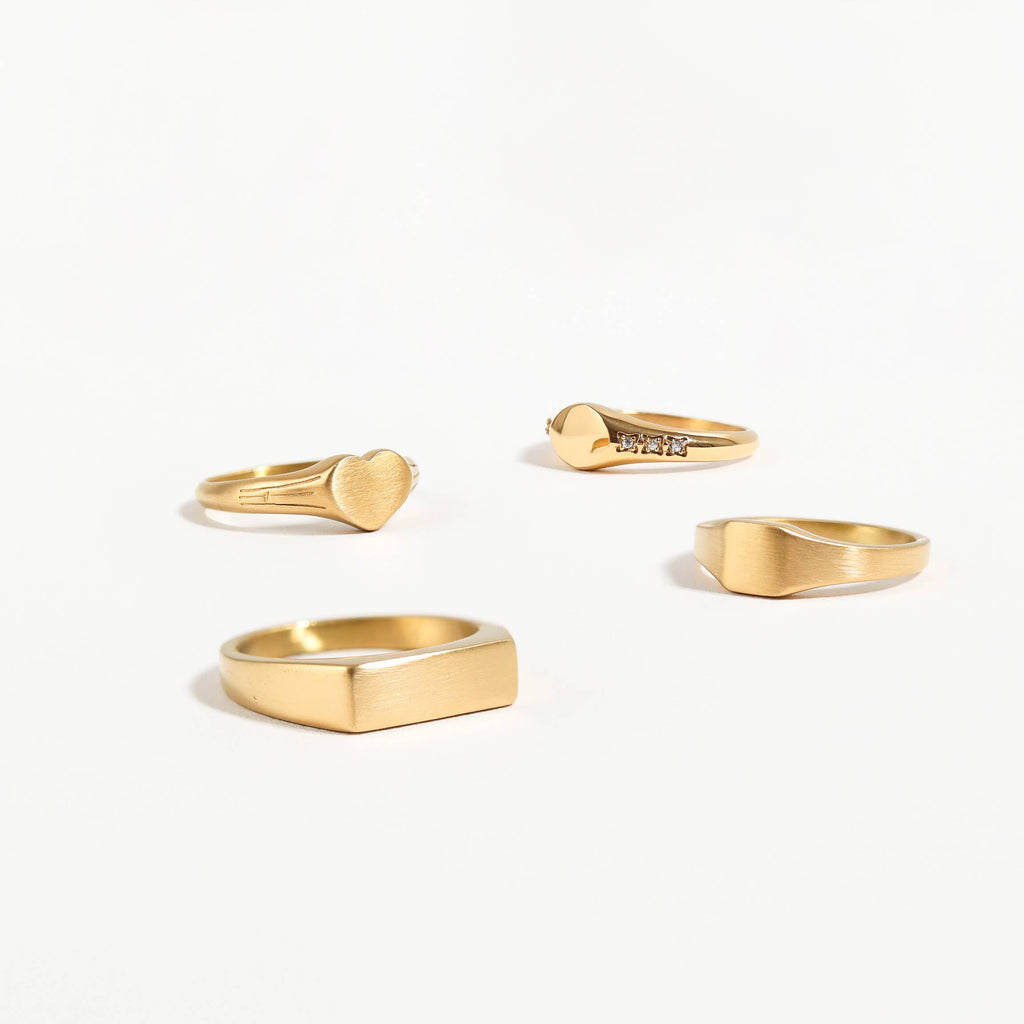 Heart Signet Ring : A113