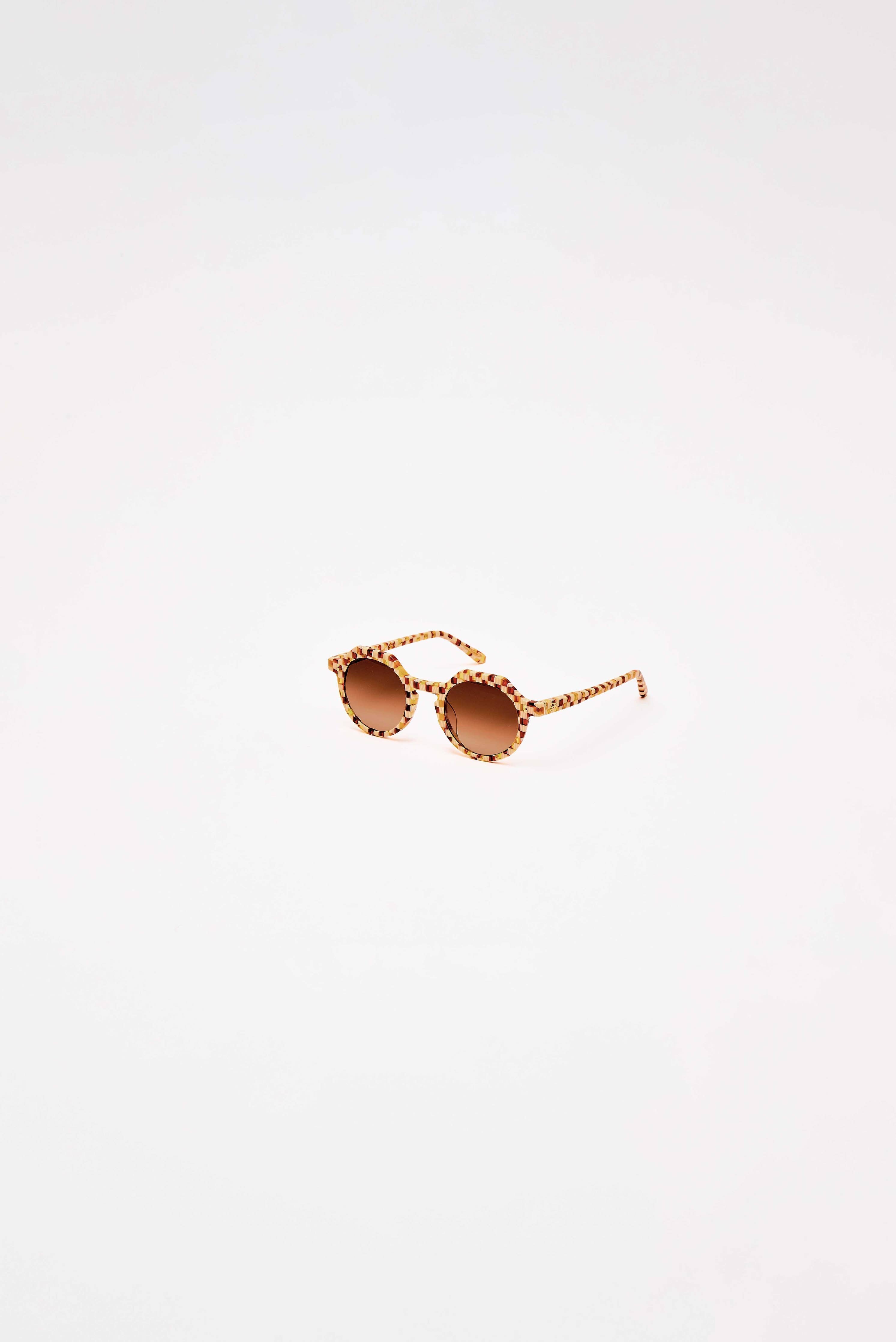 SARDINE - Georgie - Toasted Moxie Checkered Sunglasses