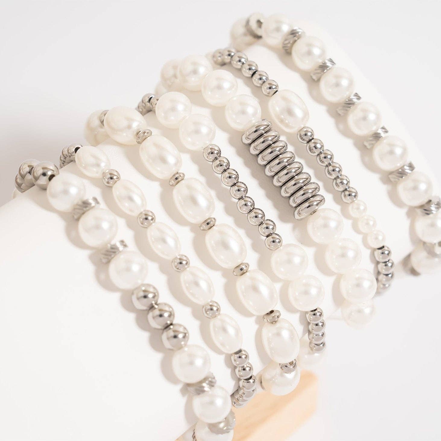 Yellow Gold 8mm Kiska Glass Pearl Stretch Bracelet: S164