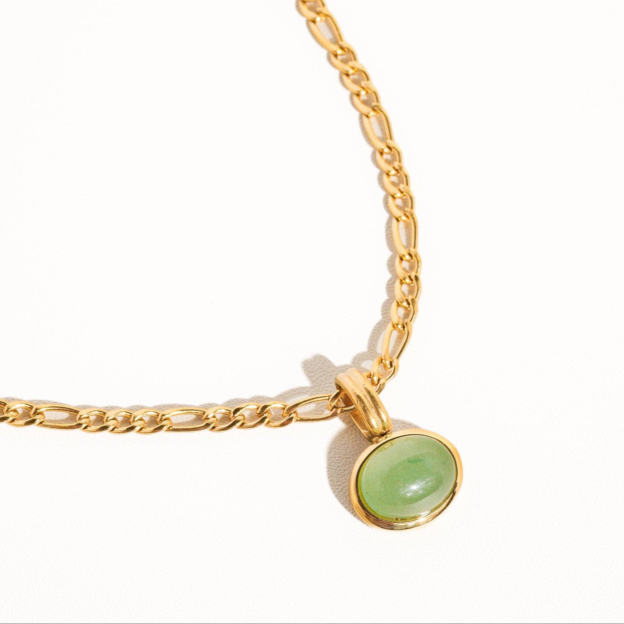 Green Stone Pendant Necklace: N122