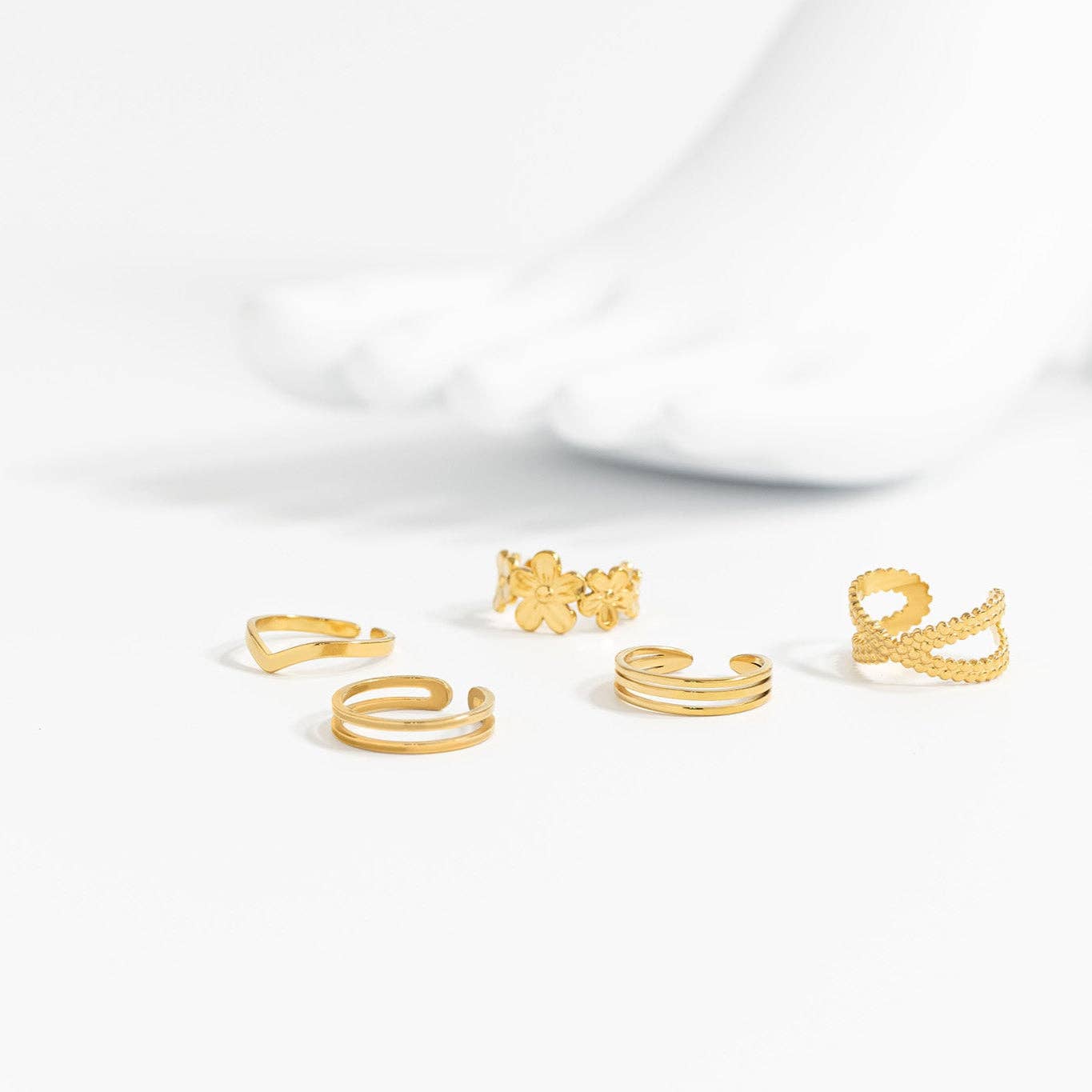 Point Adjustable Ring : A8