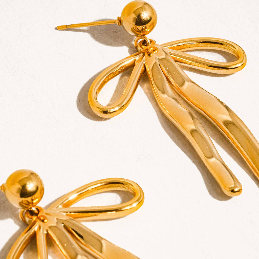 Bow Dangle Earring - E37