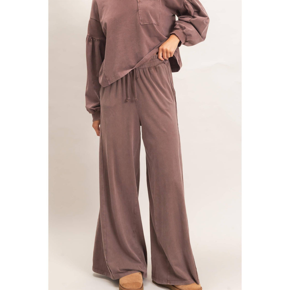 Wide Leg Mineral Wash Pants: BLACK