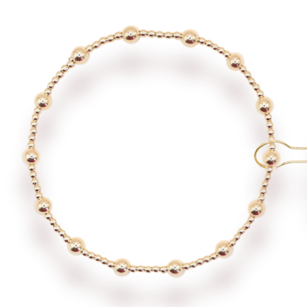 June Bracelet in Gold - S61