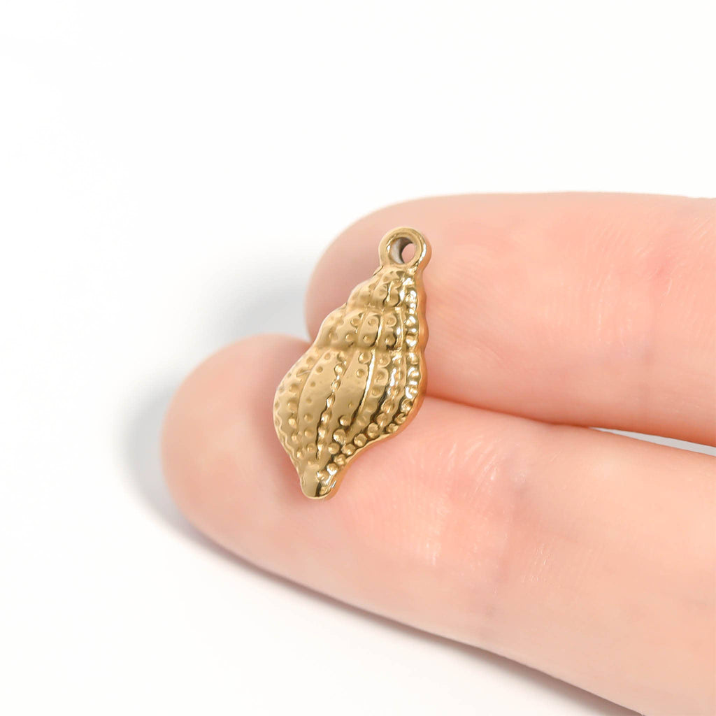 Coastal Shell Charm - C33