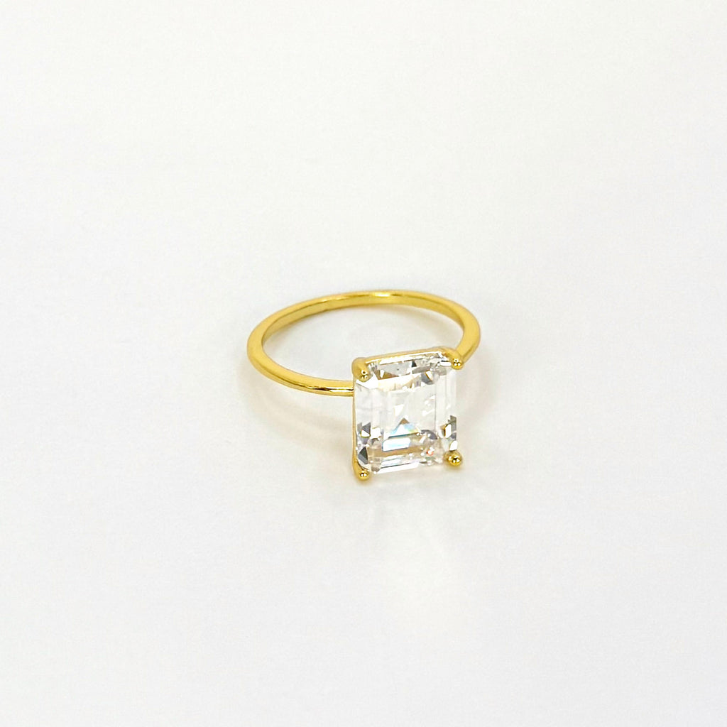 Vacation Ring - A10