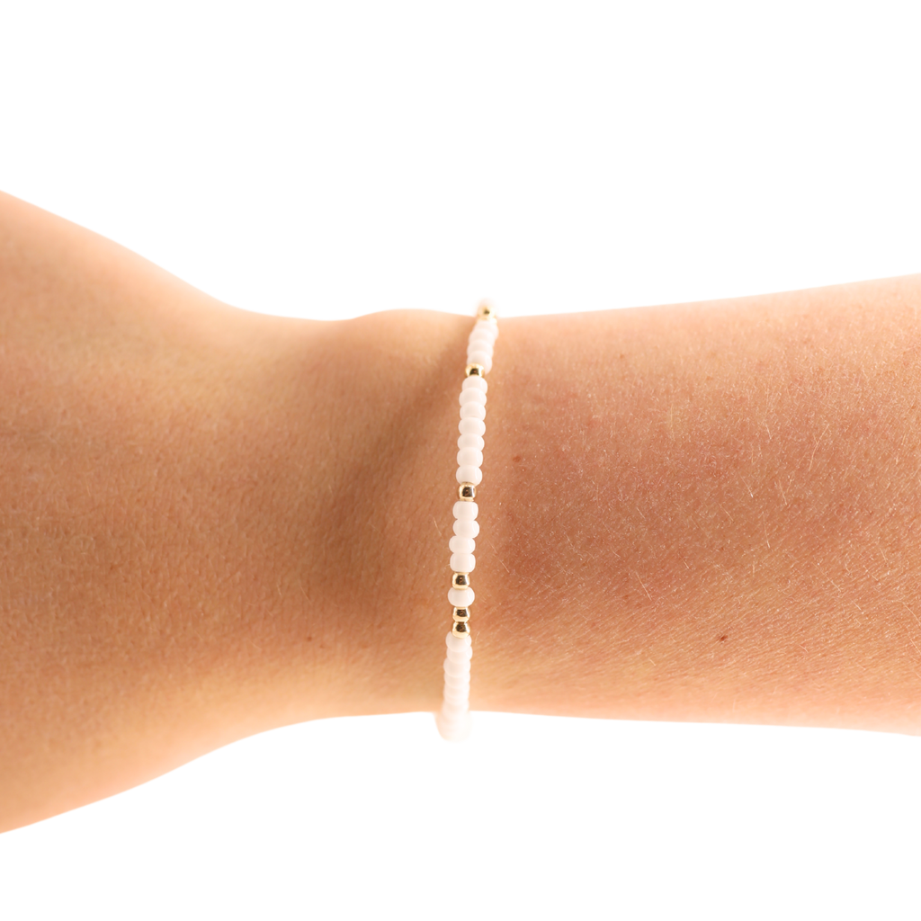 White Sprinkle Bracelet - S63