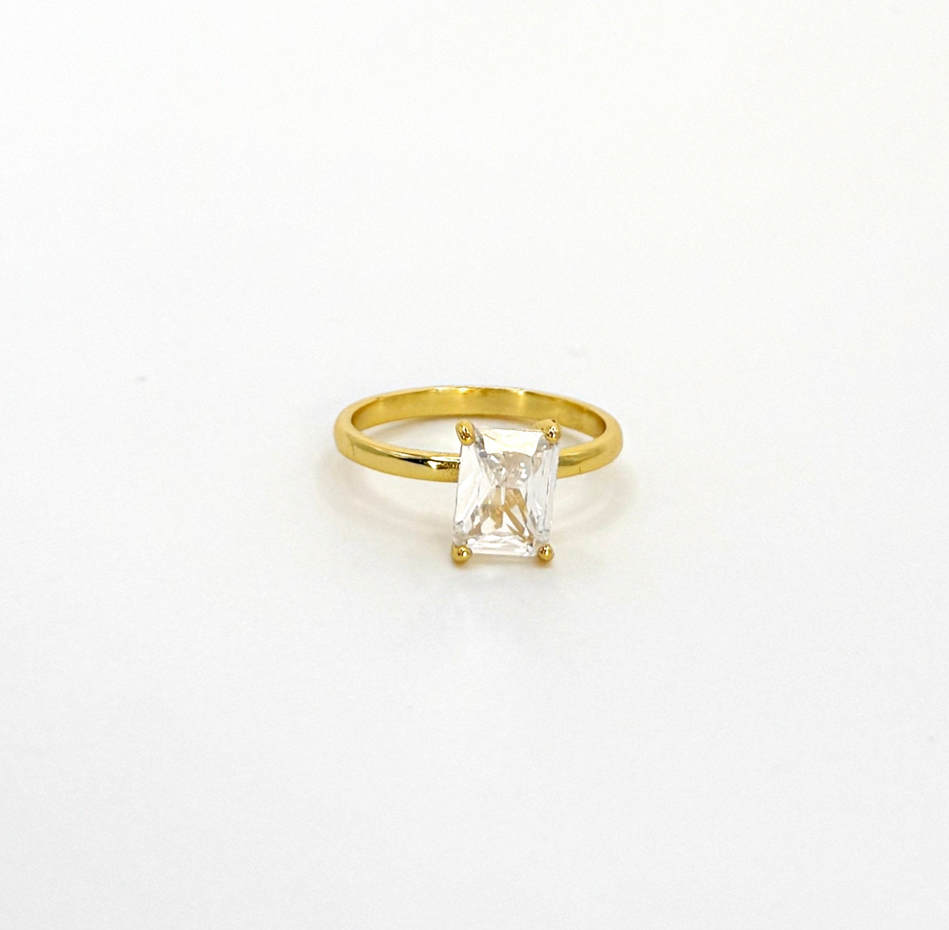 Vacation Ring (Small) - A9