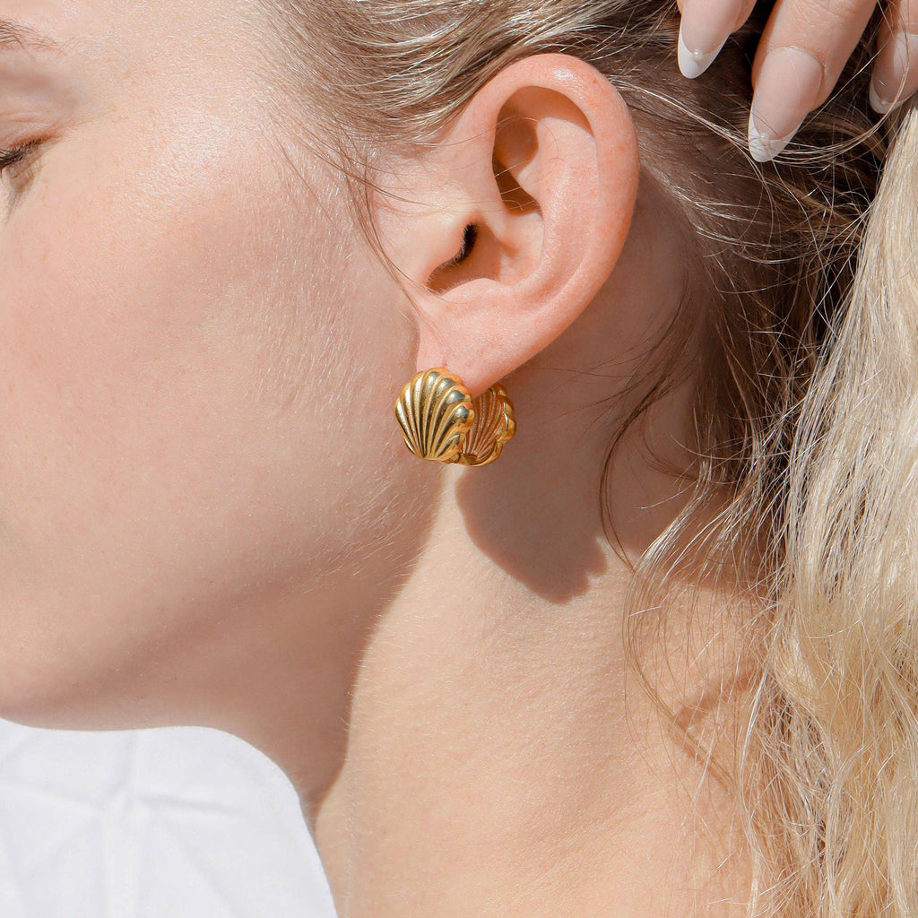 Shell Huggie Earrings: E67