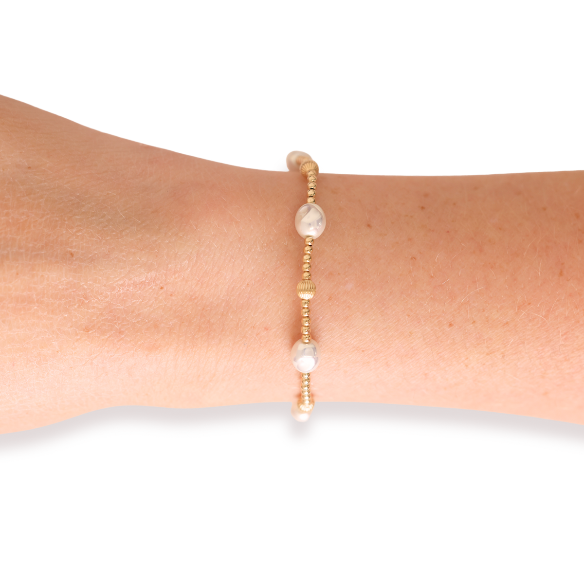 Maggie Fluted Bracelet in Gold: Standard 6.75 Inch