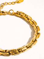 Golden Twist Bracelet - SS33