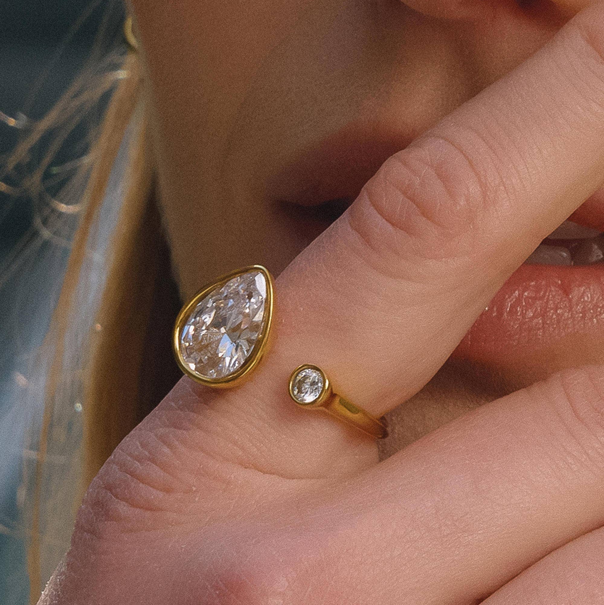 The Melissa Ring: A98