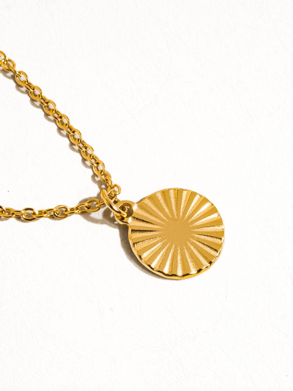 Round Sun Gaze Necklace - N130