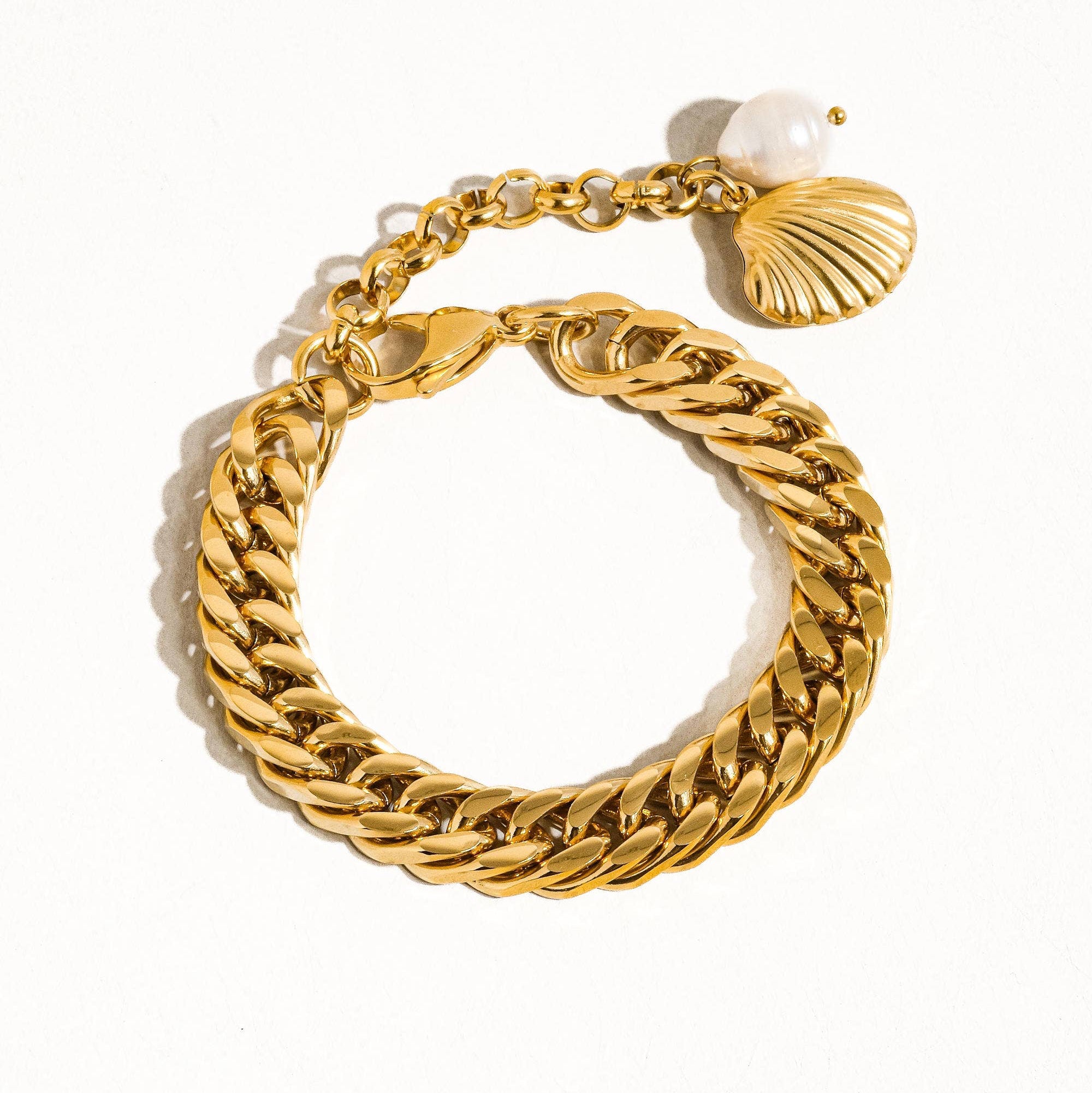 Pearl Coast Statement Bracelet - SS8