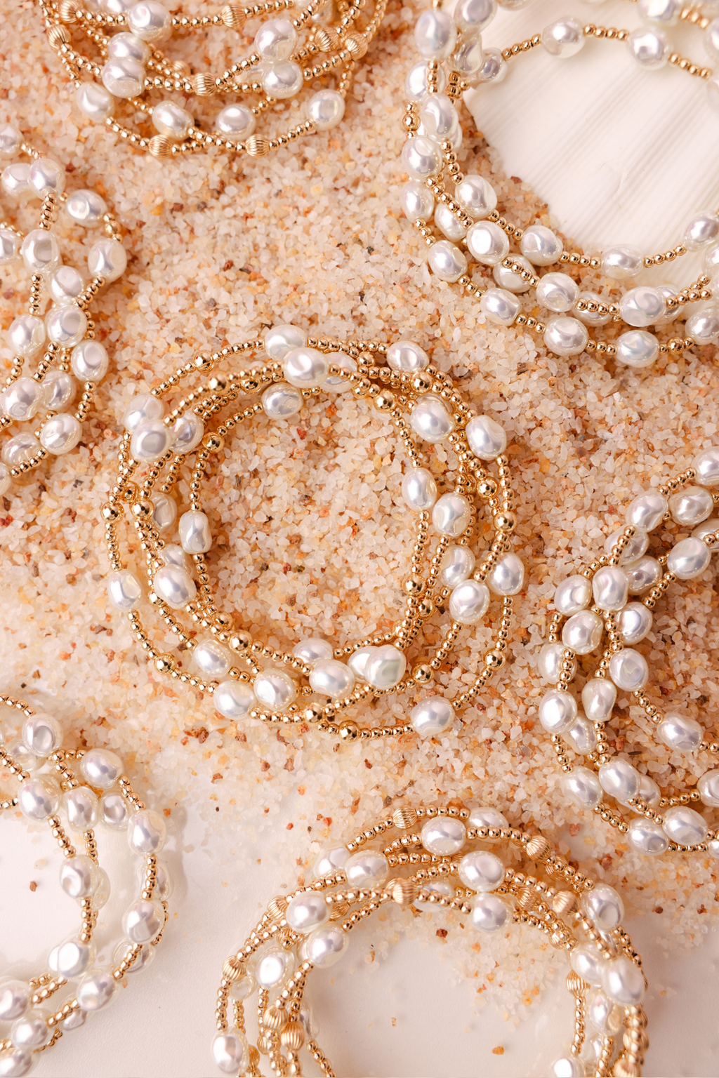 Bri Pearl Bracelet in Gold: Standard 6.75 Inch