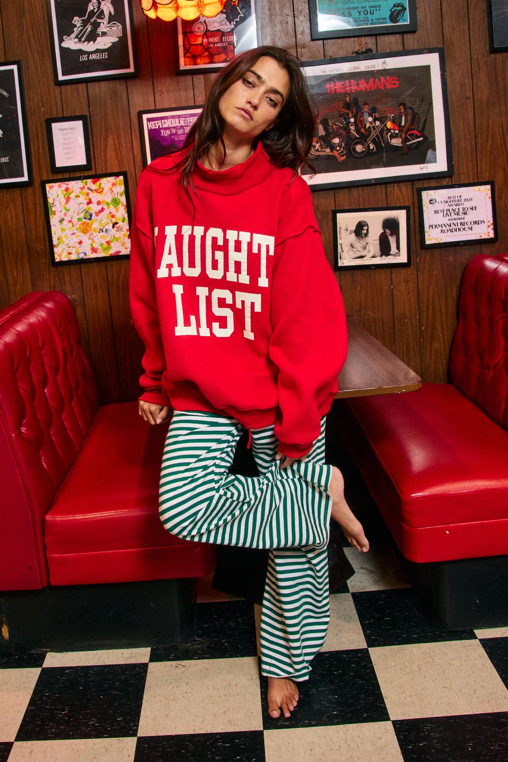 NICELIST | Reversible Slogan Mockneck Pullover: Red