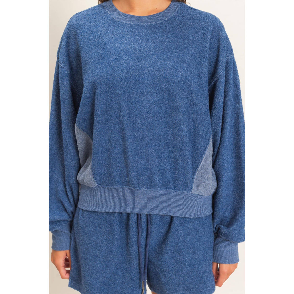 Contrast Sweatshirt & Shorts Set: IVORY