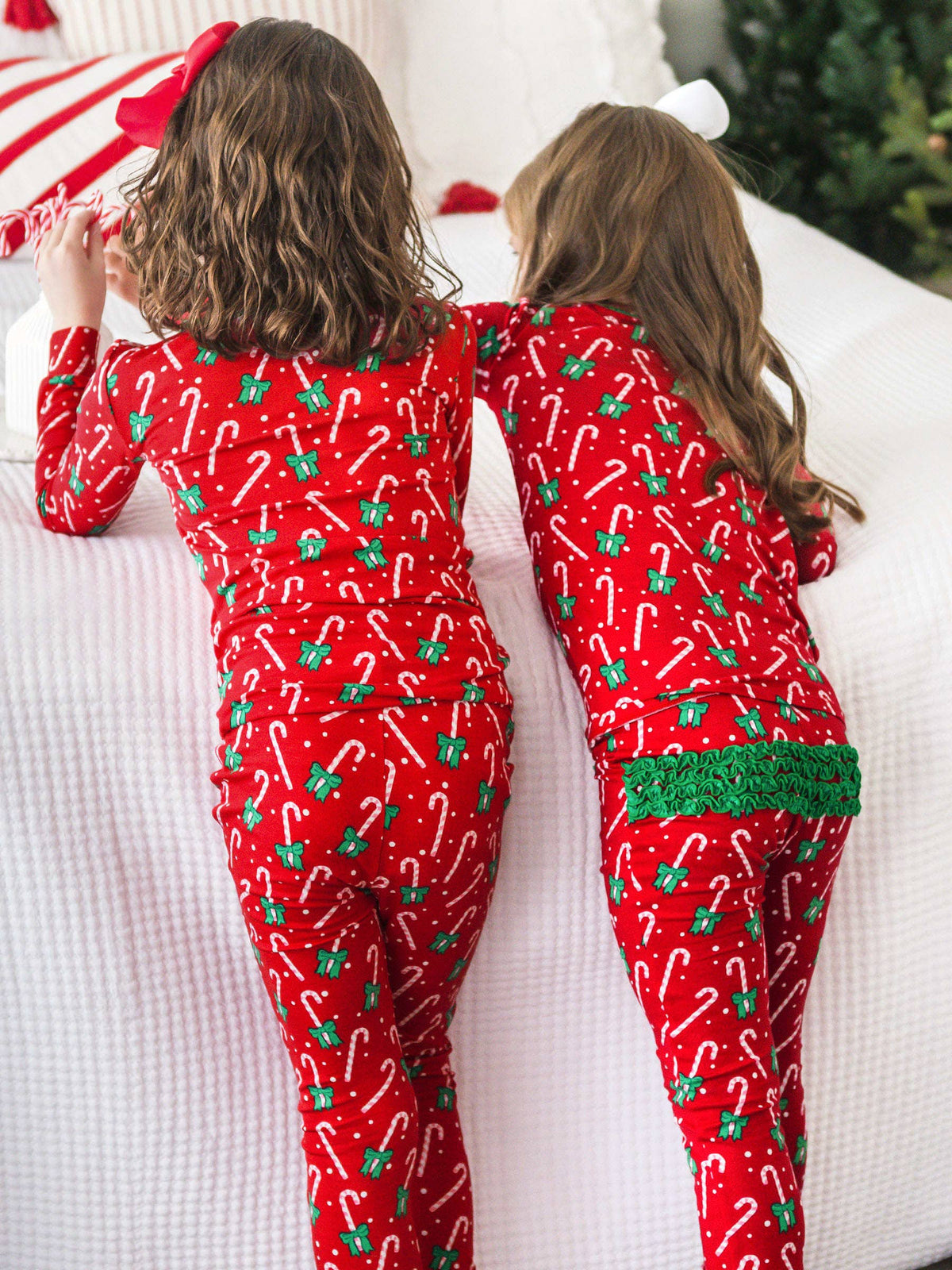 SoftSnooze™ Toddler Girls Bamboo Viscose Candy Cane Cutie Ruffle Long Sleeve Pajama Set with Signature Rear Ruffles: Red / 2T