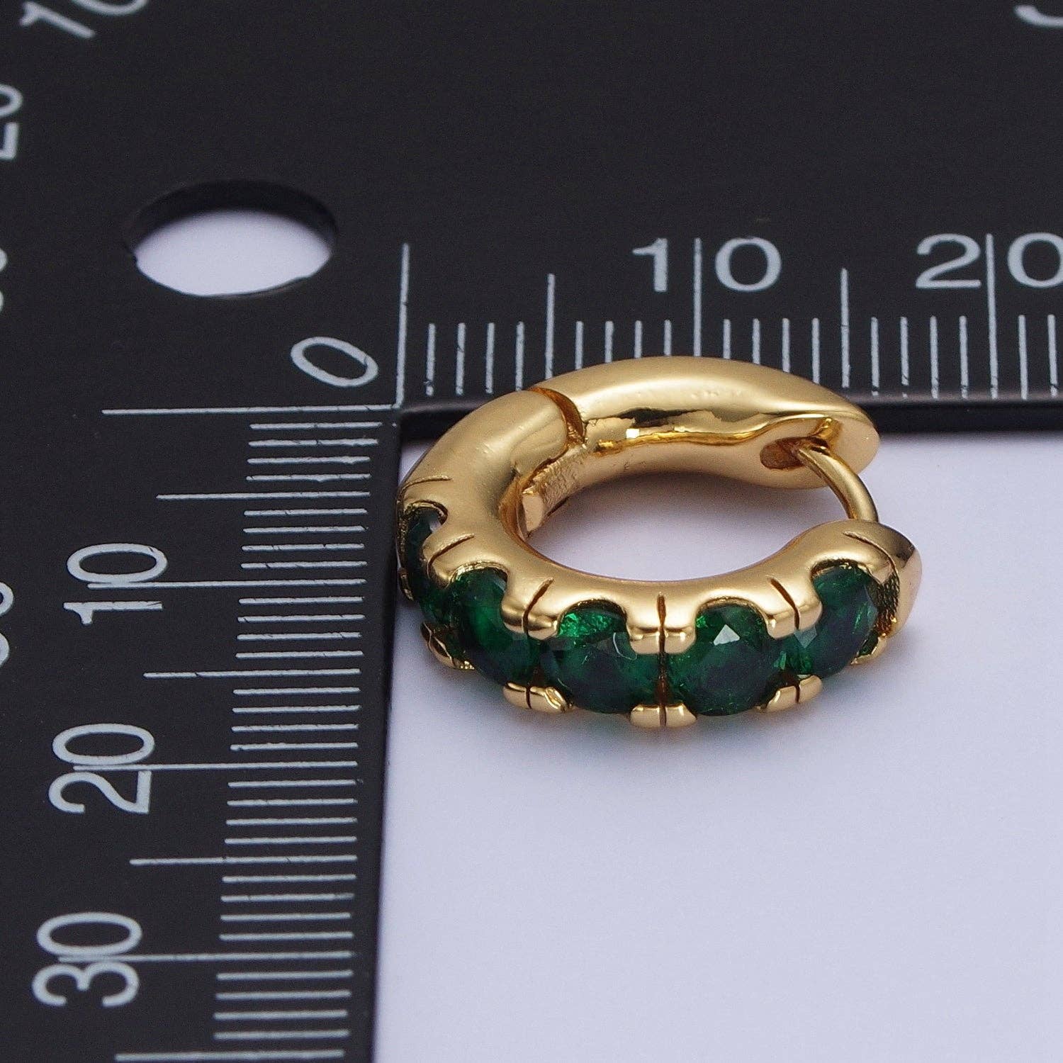 Coastal Emerald Hoop Earrings - E11