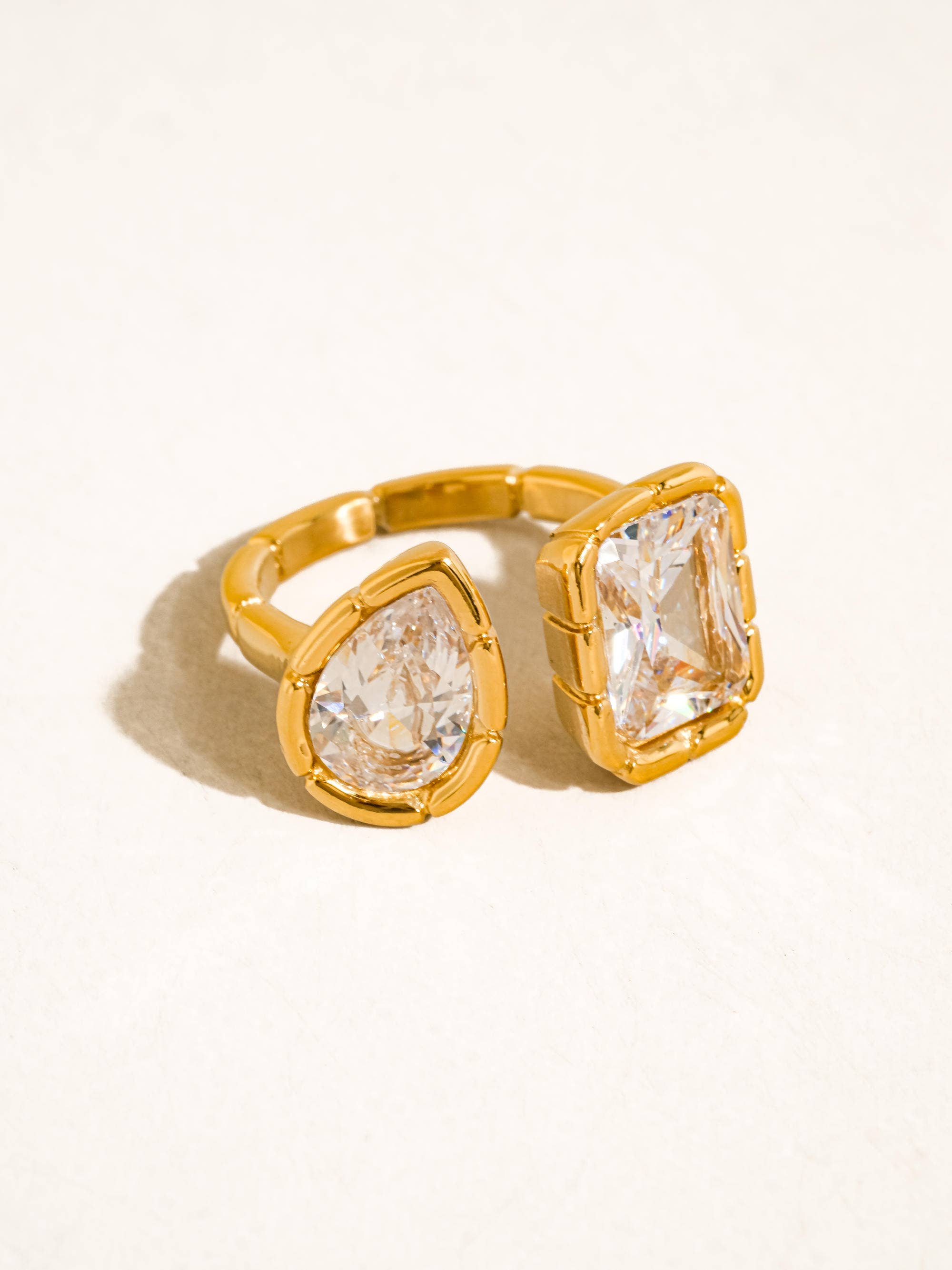 Diamond Dimension Adjustable Ring - A122