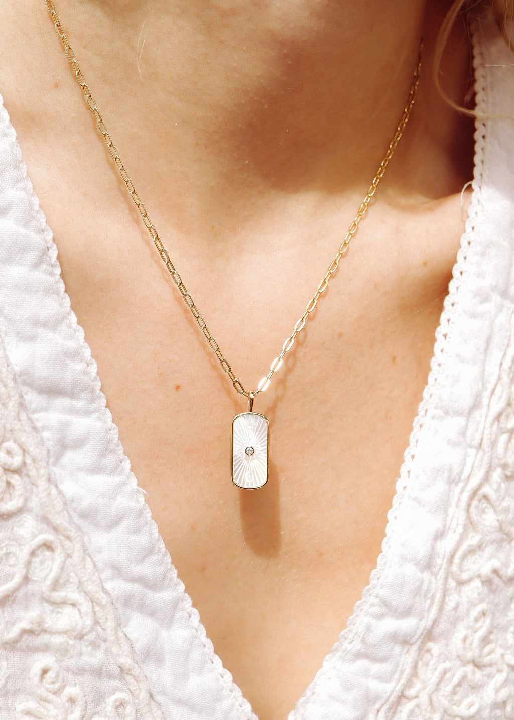 Mother of Pearl Paperclip Necklace - N97