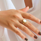 Classic Shell Stone Ring : A102