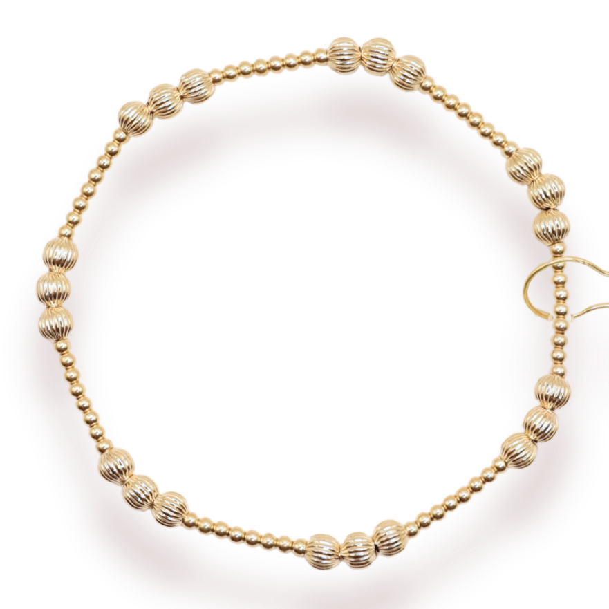 ILY Fluted Bracelet in Gold - S172