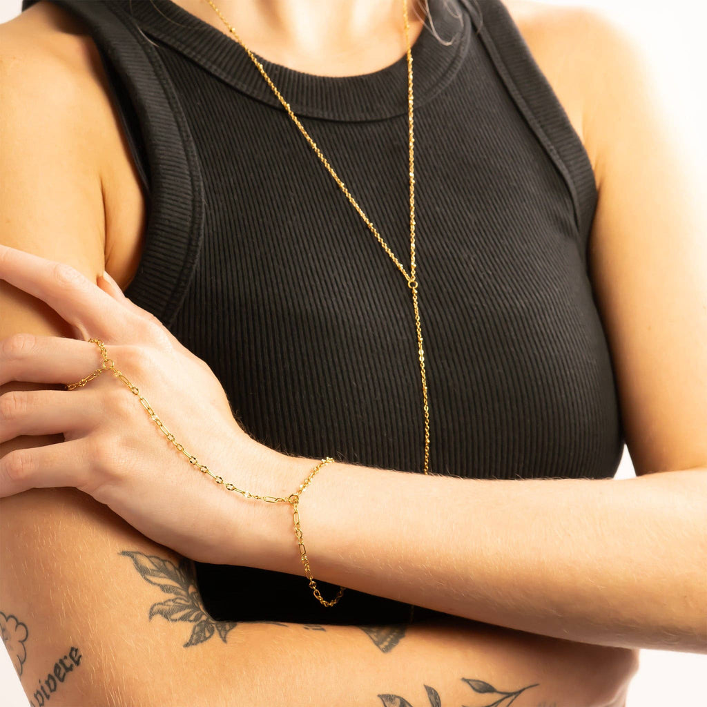 Smooth Lip Hand Chain: SA3