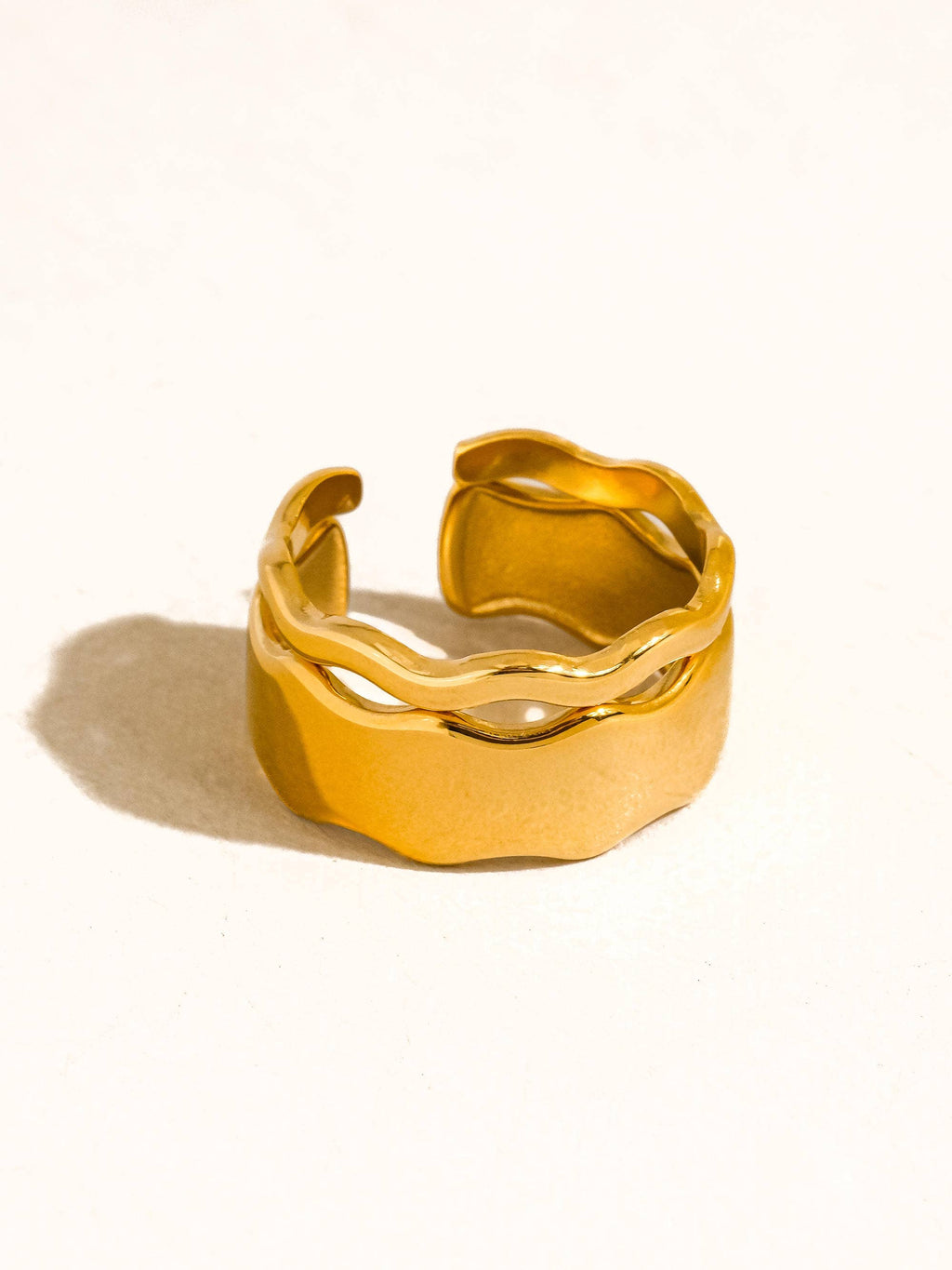 The Holly Wave Open Rings: A111