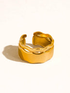 The Holly Wave Open Rings: A111