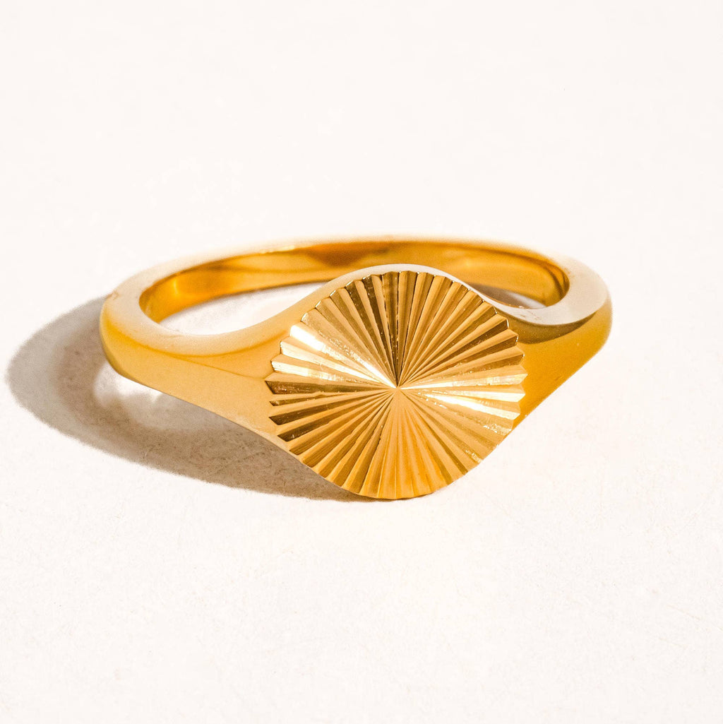 Sunburst Signet Ring: A76