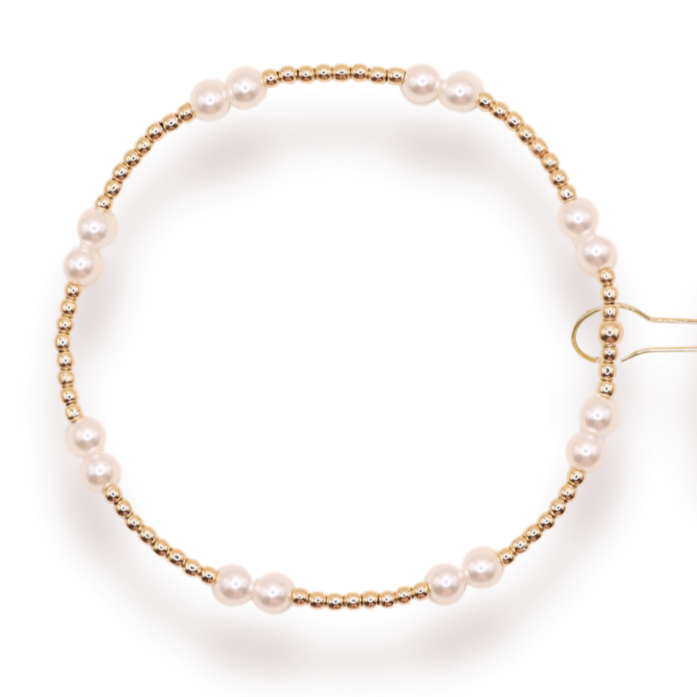 Leah Pearl Bracelet - S117