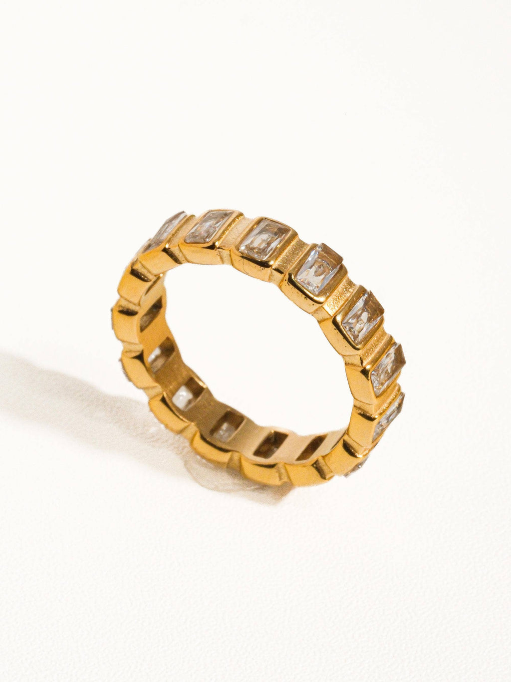 Golden Rhinestone Ring - A33