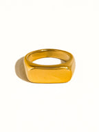 Southern Charm Classic Signet Ring: A110