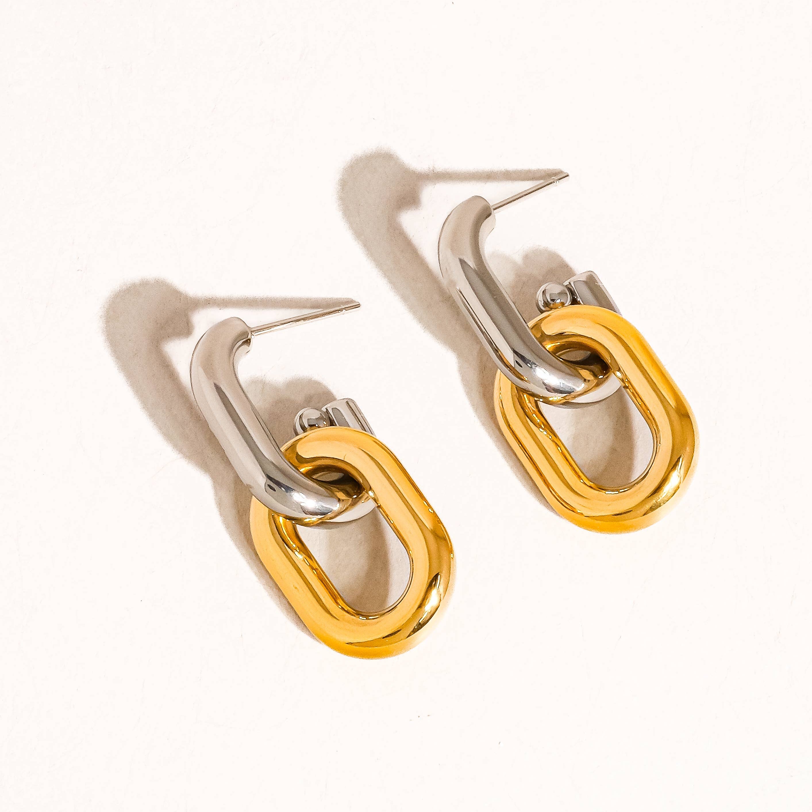Double Chain Earring: E59