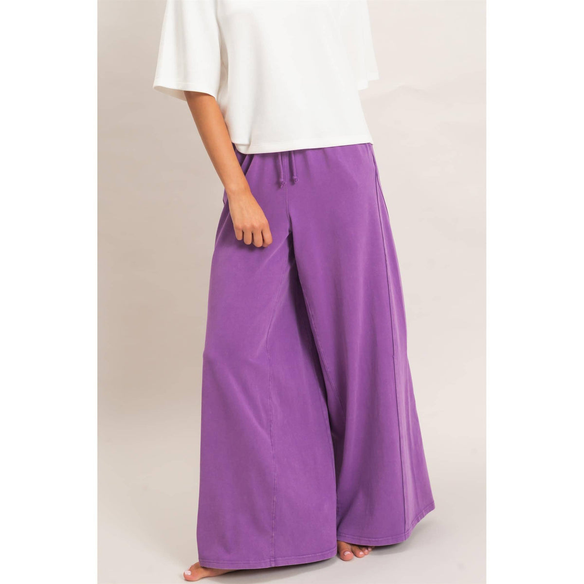 Wide Leg Mineral Wash Pants: BLACK