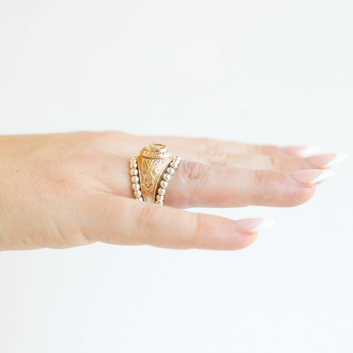 Lauren Beaded Band in Silver - B43