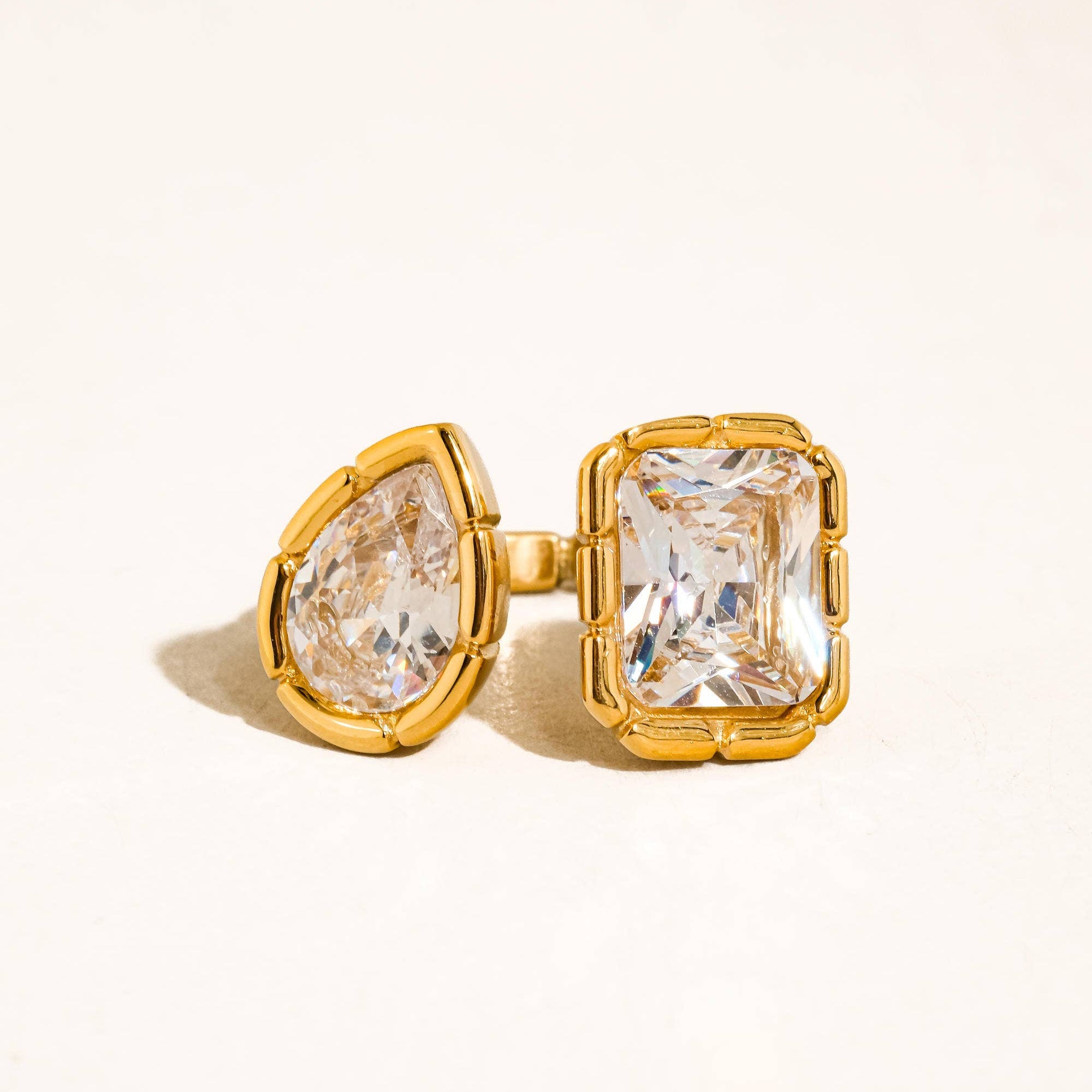Diamond Dimension Adjustable Ring - A122