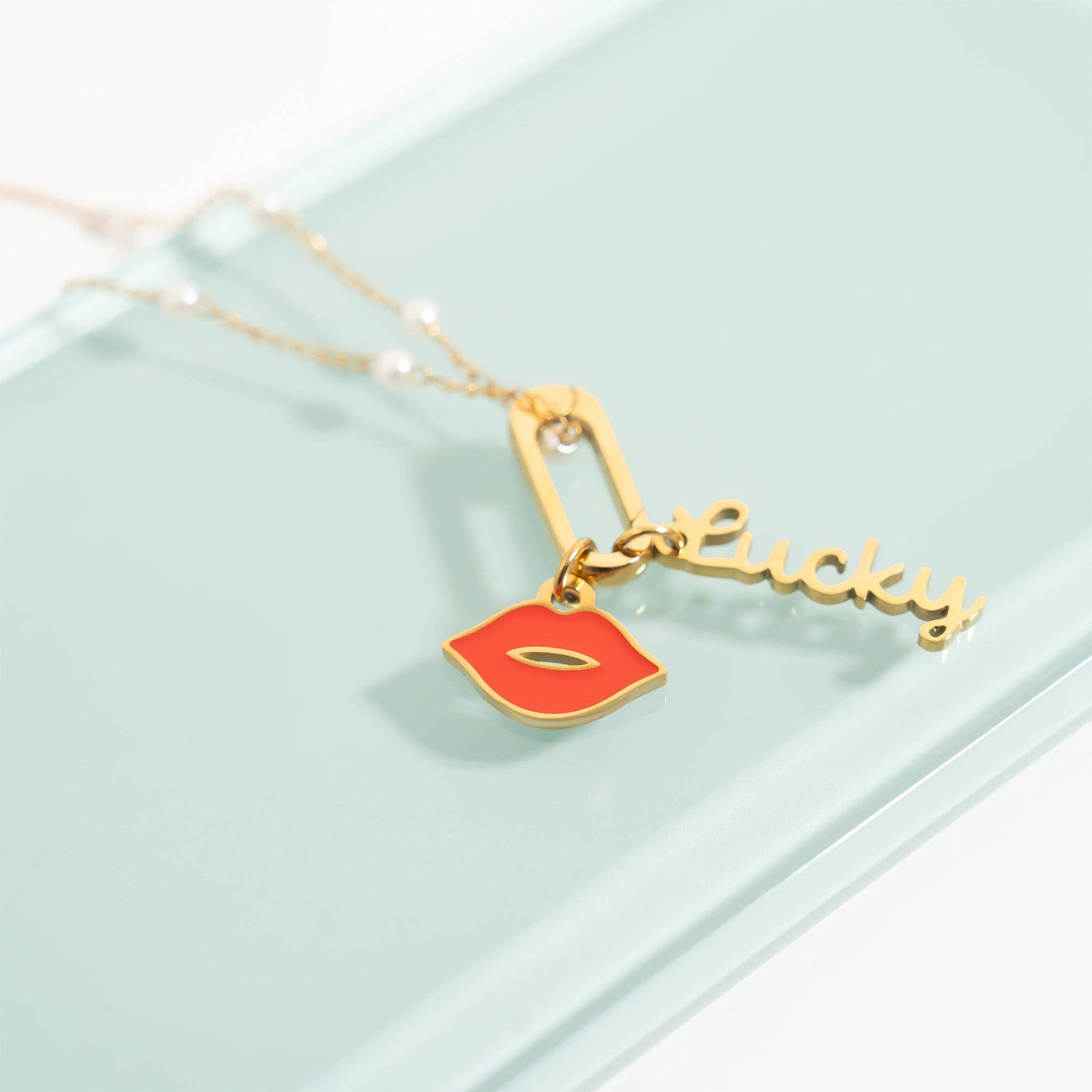 Red Lip Charm - C153