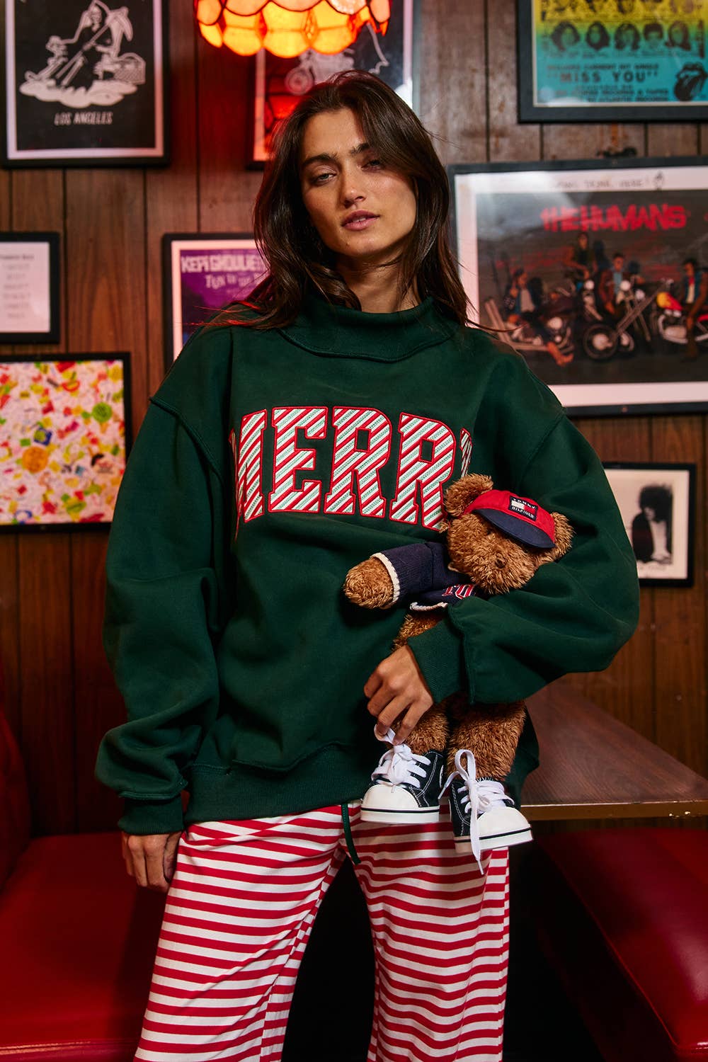 'MERRY' Embroidered Mock Neck Sweatshirt : MERRY