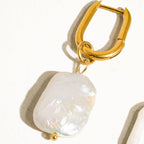 Pearl Earring - E55