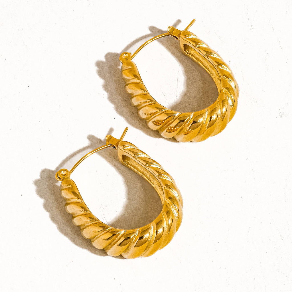 Croissant Hoop Earring: E38