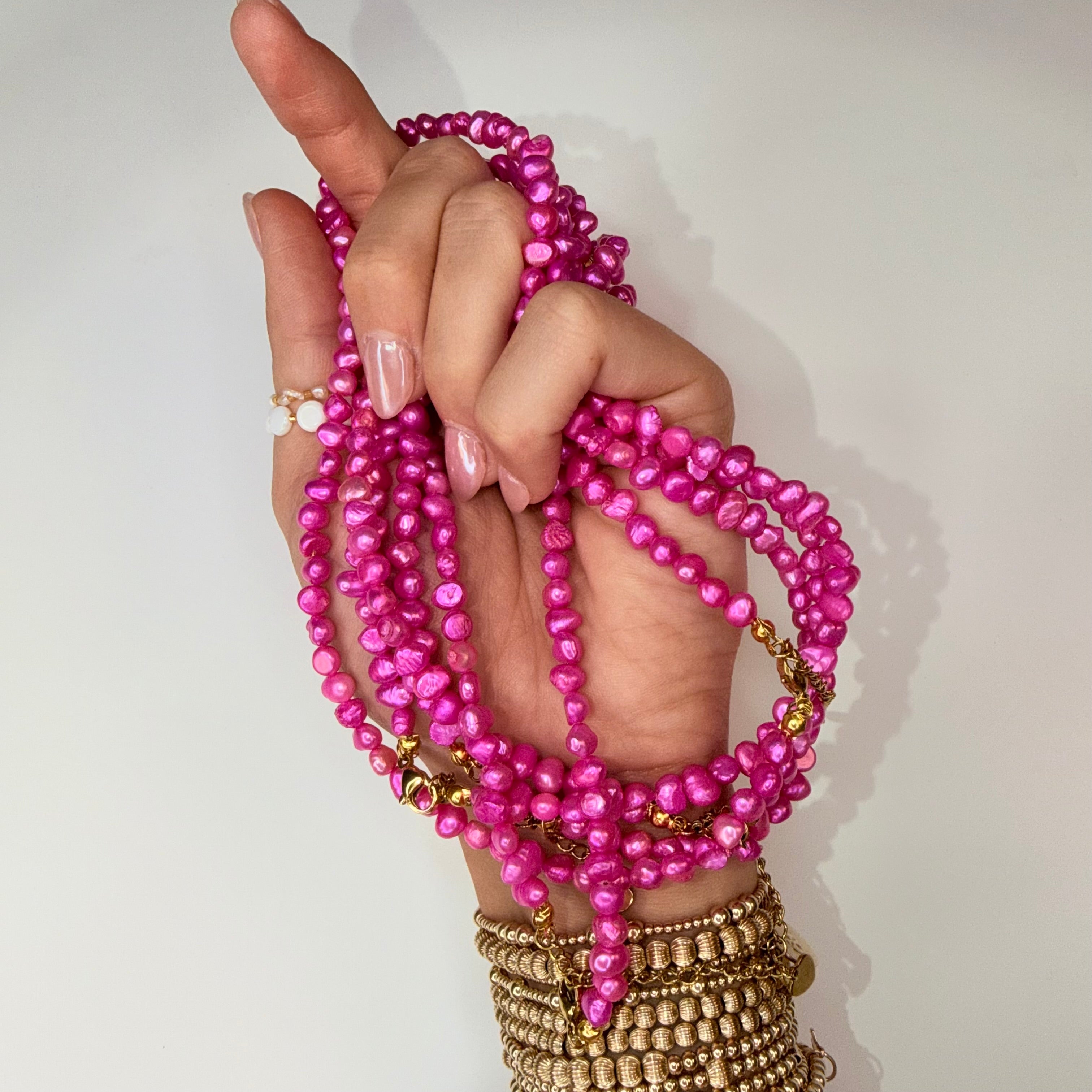Watermelon Sugar Pearl Necklace - N185