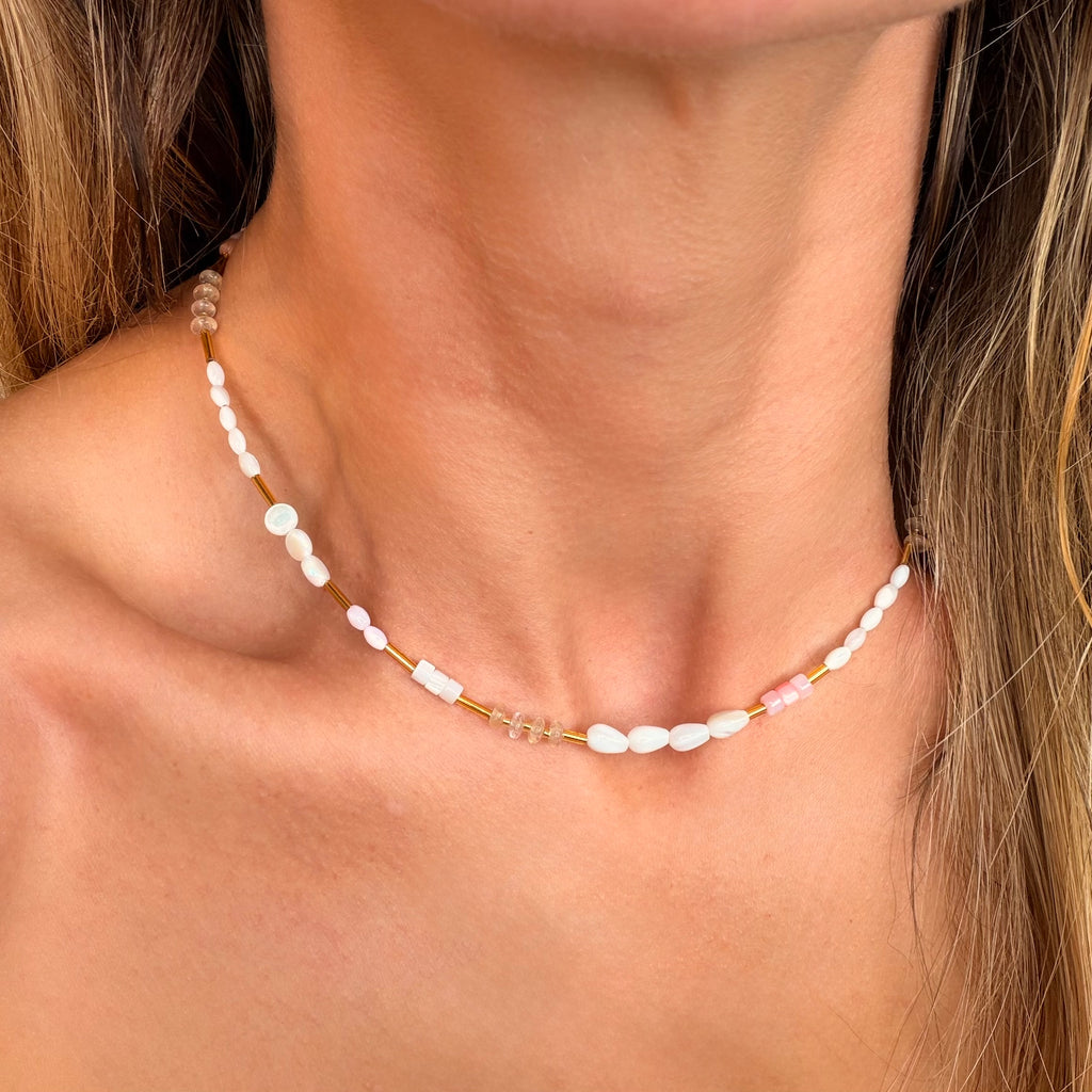 Blush Tide Pearl Necklace - N186