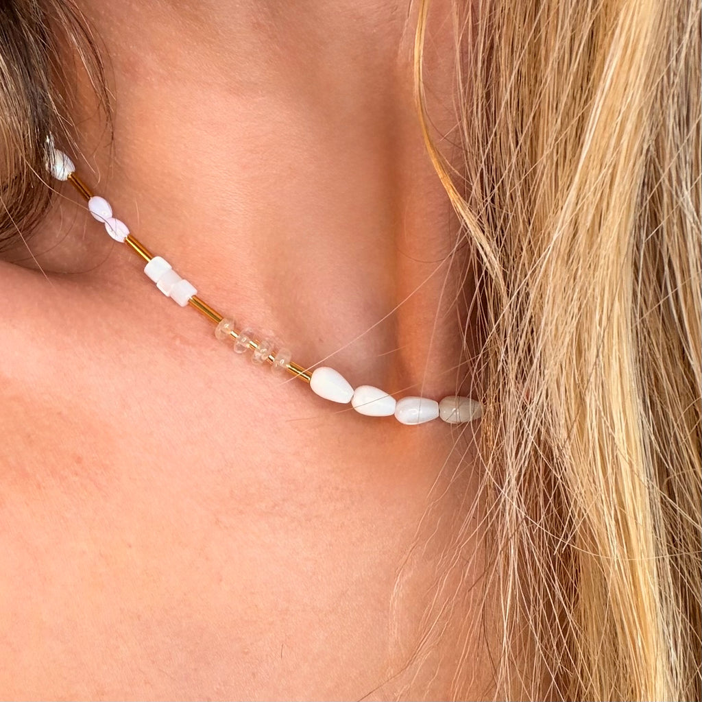 Blush Tide Pearl Necklace - N186