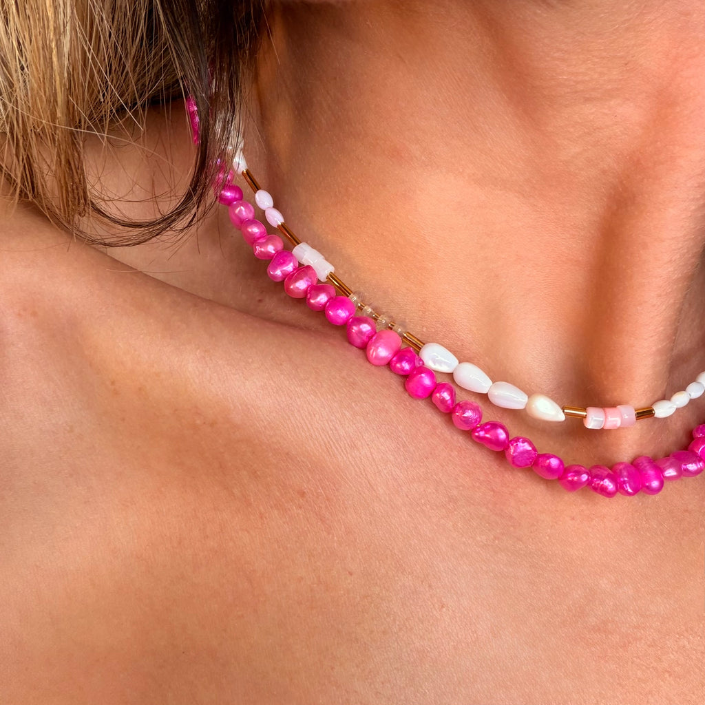 Watermelon Sugar Pearl Necklace - N185