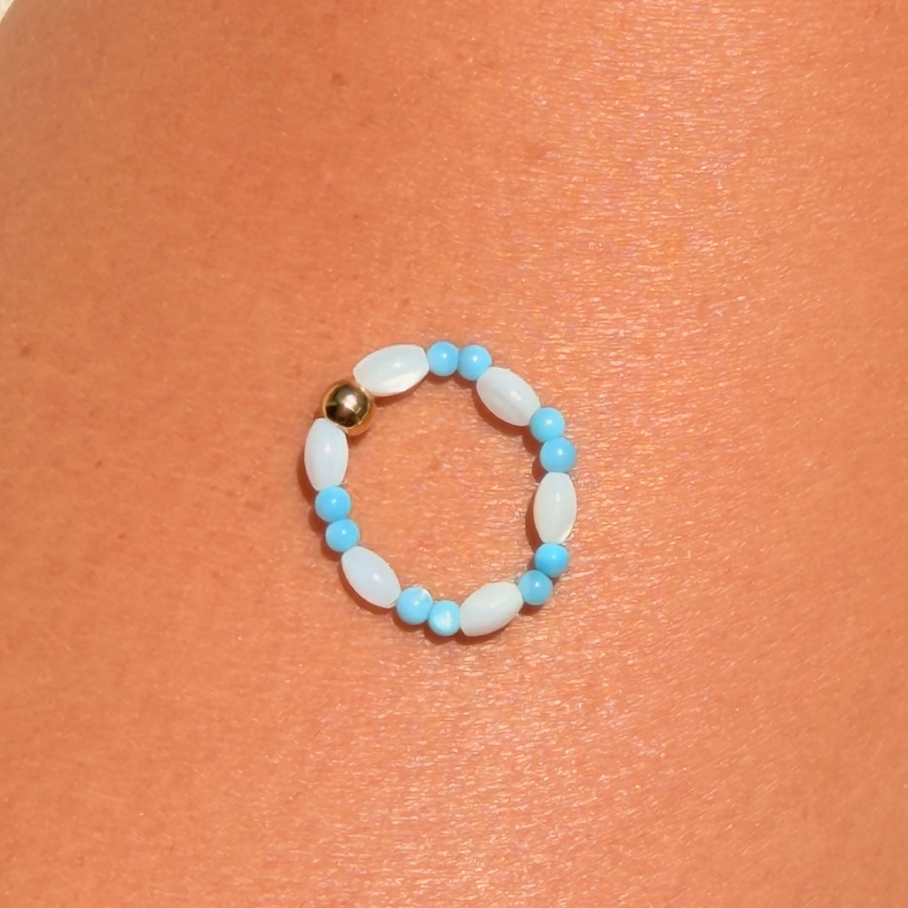 Ocean Breeze Stretchy Ring - B32