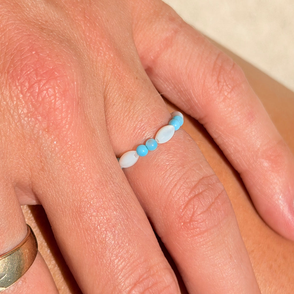 Ocean Breeze Stretchy Ring - B32