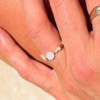 Sunlit Pearl Stretch Ring - B29